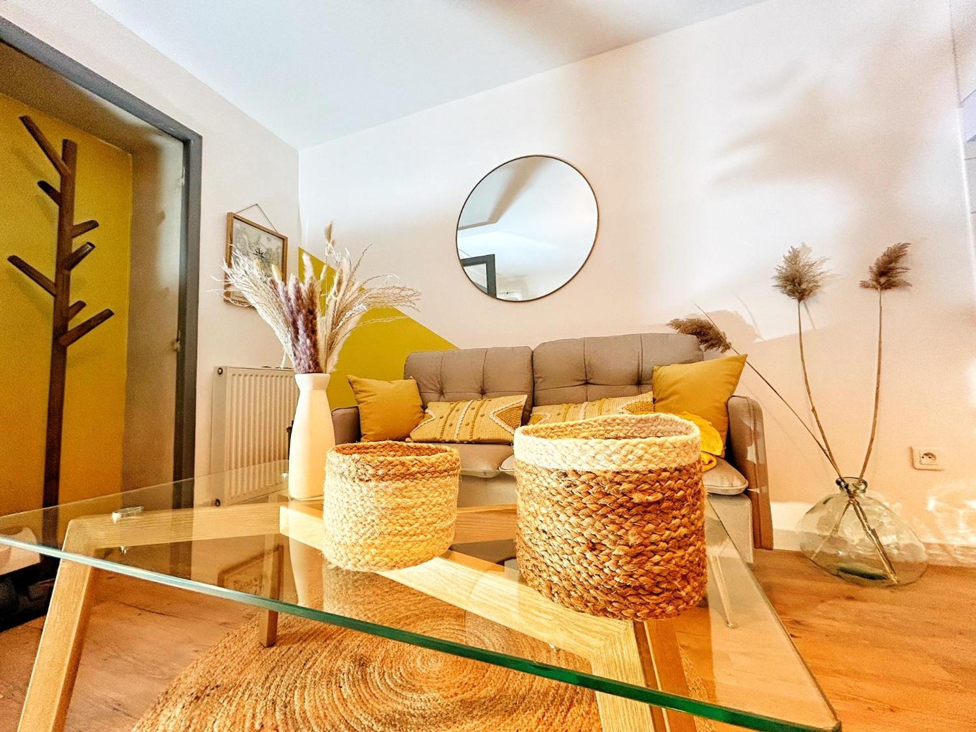 شقة Cosy Ocre آرْلْ المظهر الخارجي الصورة